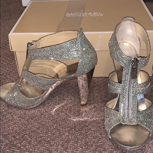 Micheal kors heels